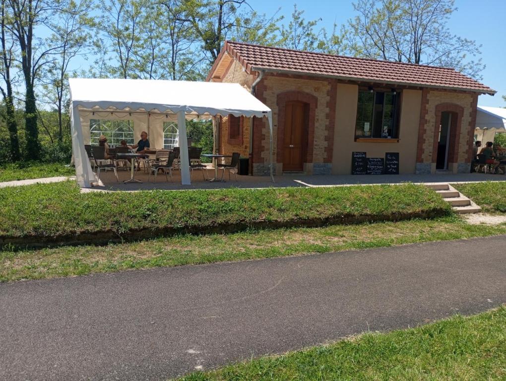 Gite De Belle Vue Semur-en-Brionnais エクステリア 写真